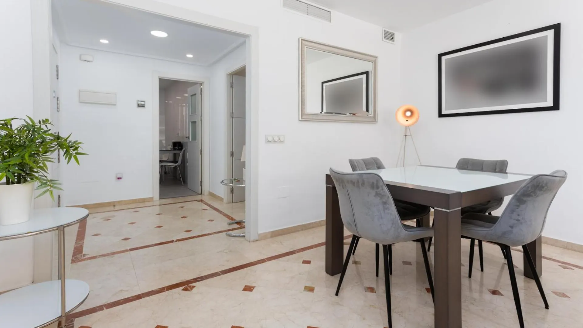 Apartment Mtr - Marbella Temporary Rent 3 Bedrooms Av Del Mar Spain